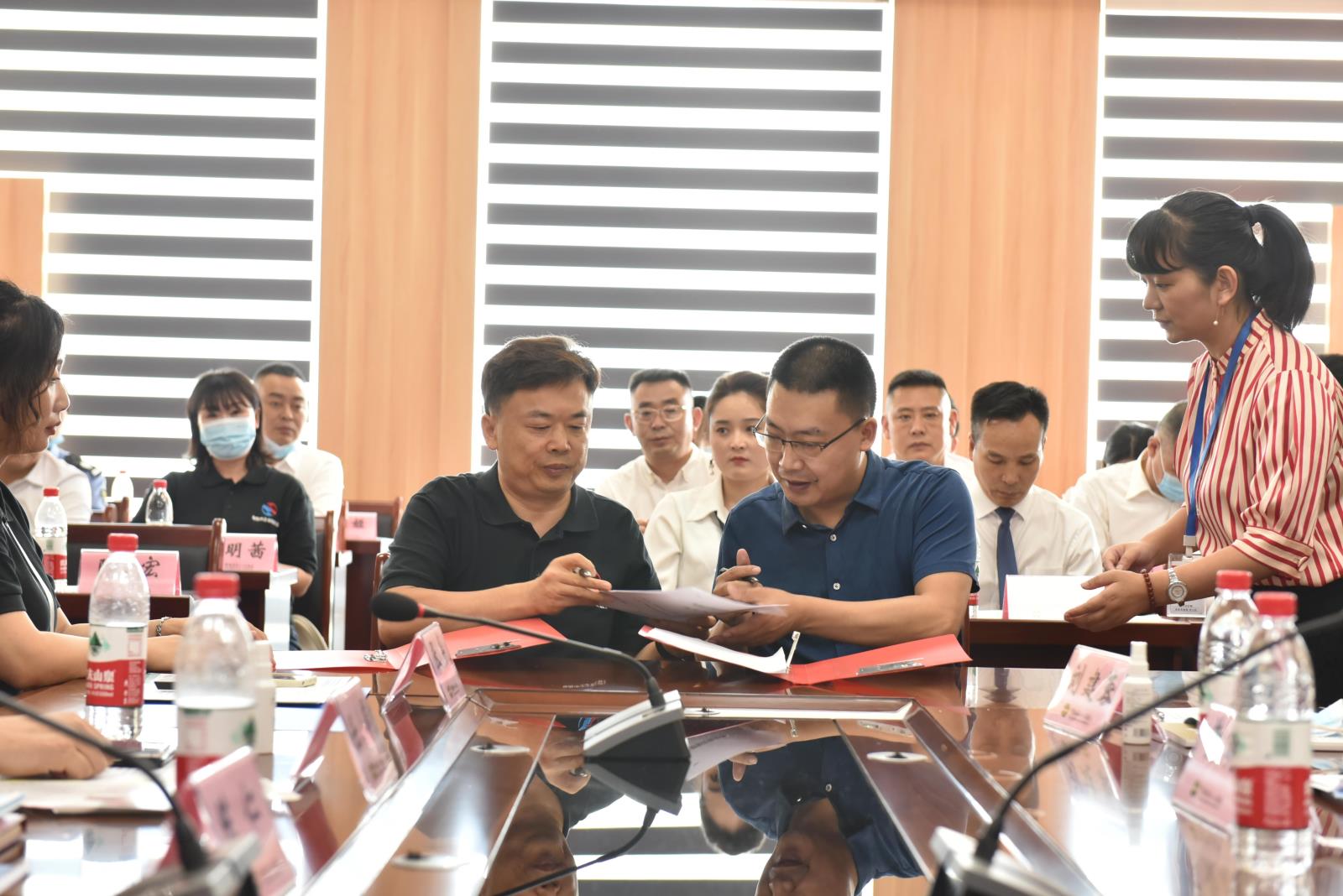 微信图片_20210929082054.jpg 微信图片_20210929082054.jpg