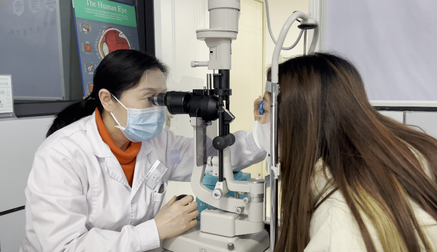 近视、散光、老花、白内障？一个手术，全部🤺退！🤺退！🤺退！