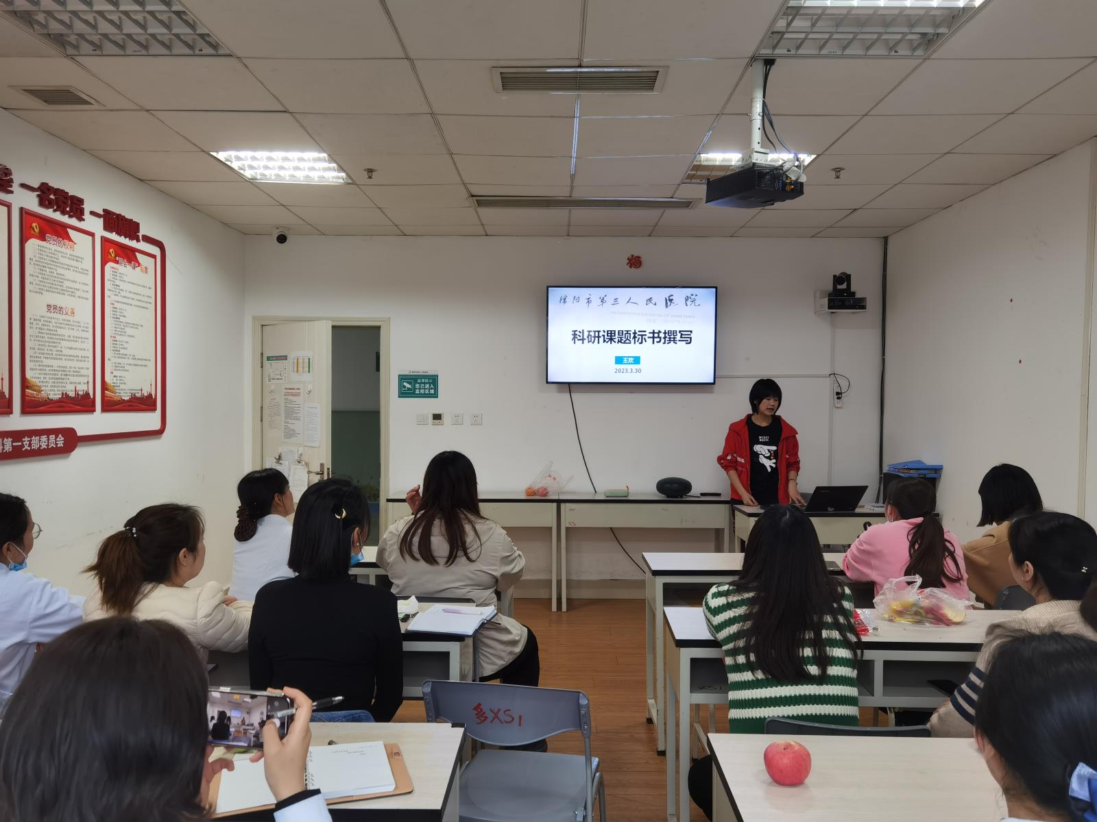 b1d221f34a0ef3c1d9bfa3482264b34.jpg b1d221f34a0ef3c1d9bfa3482264b34.jpg