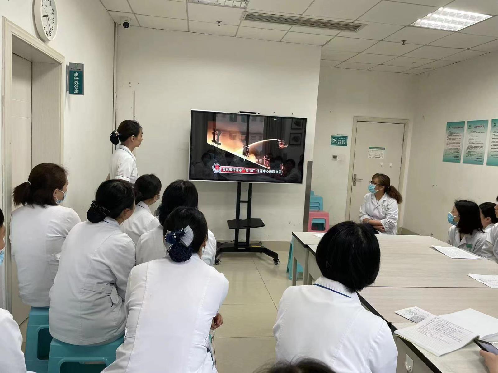 心身疾病二科、儿童心理卫生科开展火灾应急演练