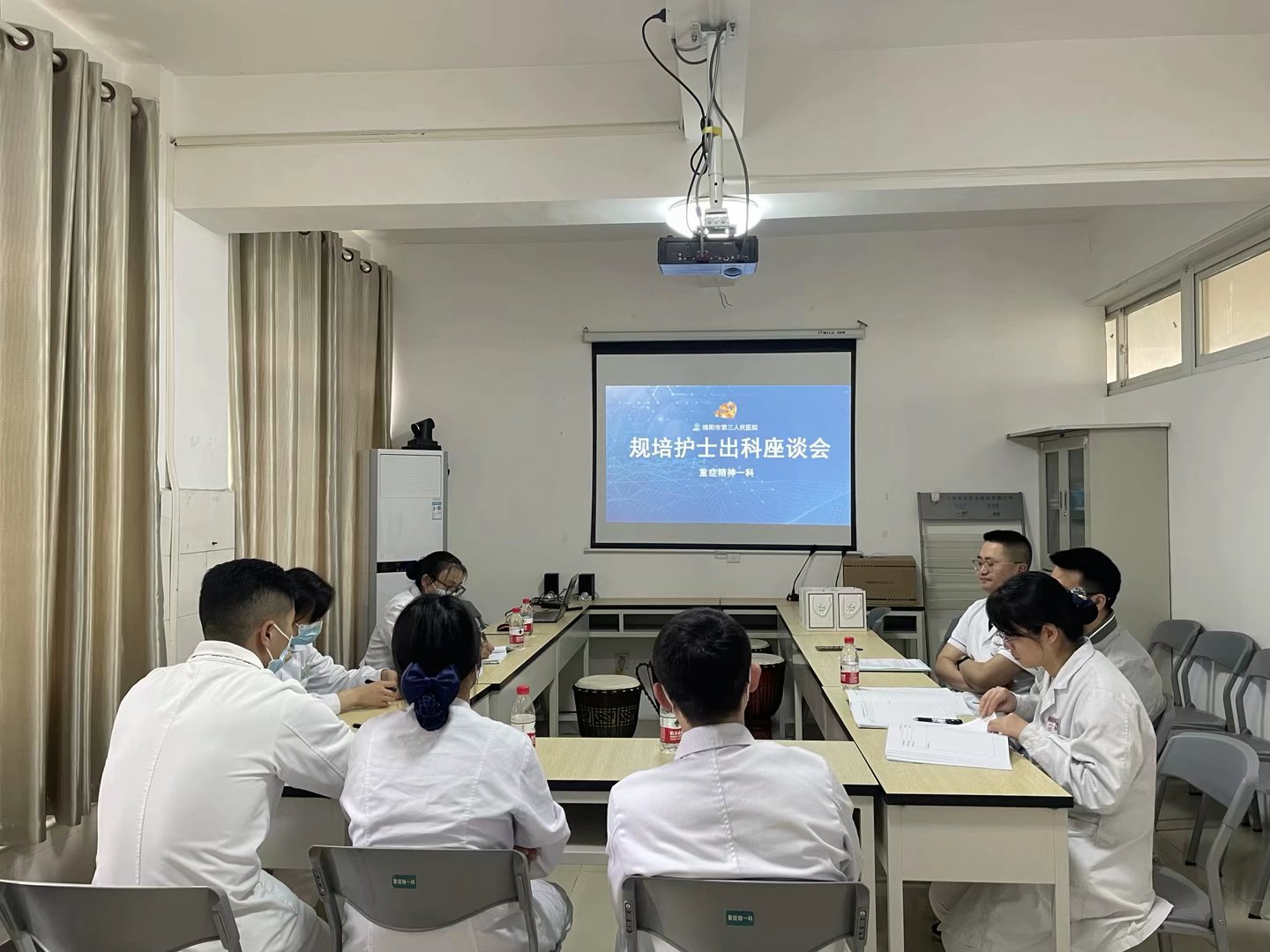 2023年度第一批护理规培及进修学员做出科汇报