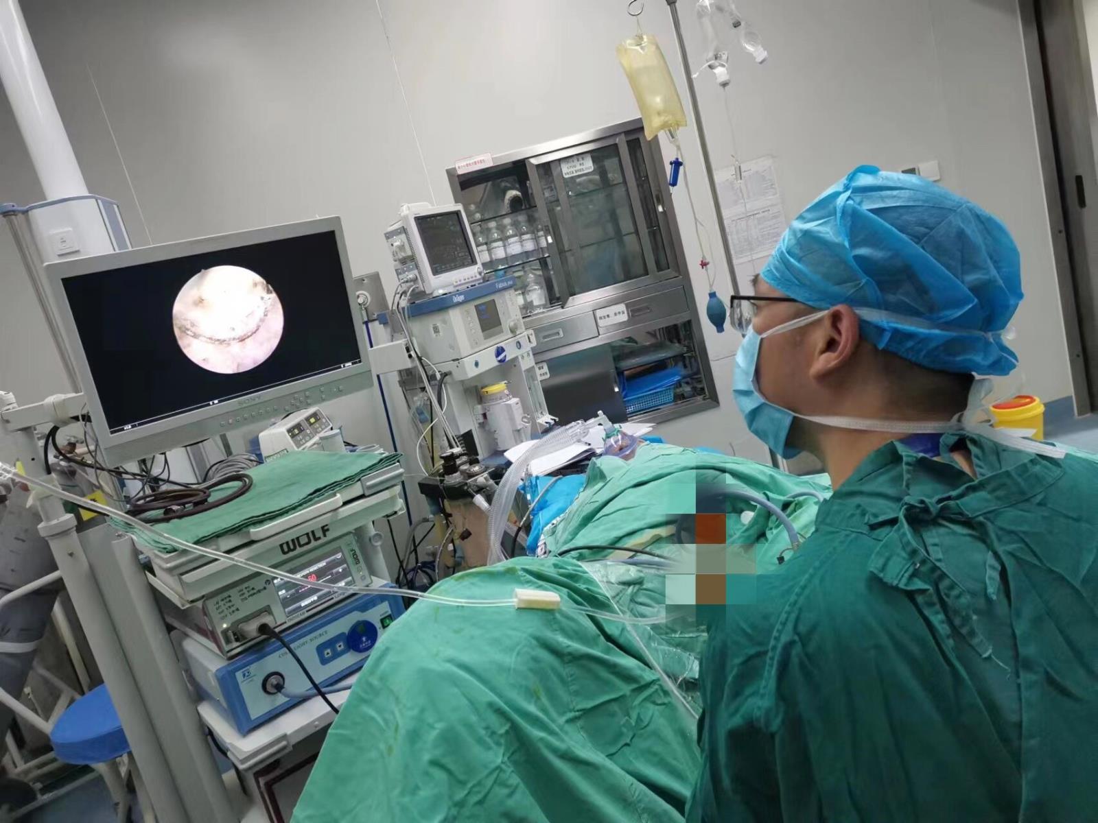 绵阳市三医院游仙分院外科：成功开展八旬高龄老人尿道膀胱结石气压弹道碎石+尿道前列腺汽化电切手术