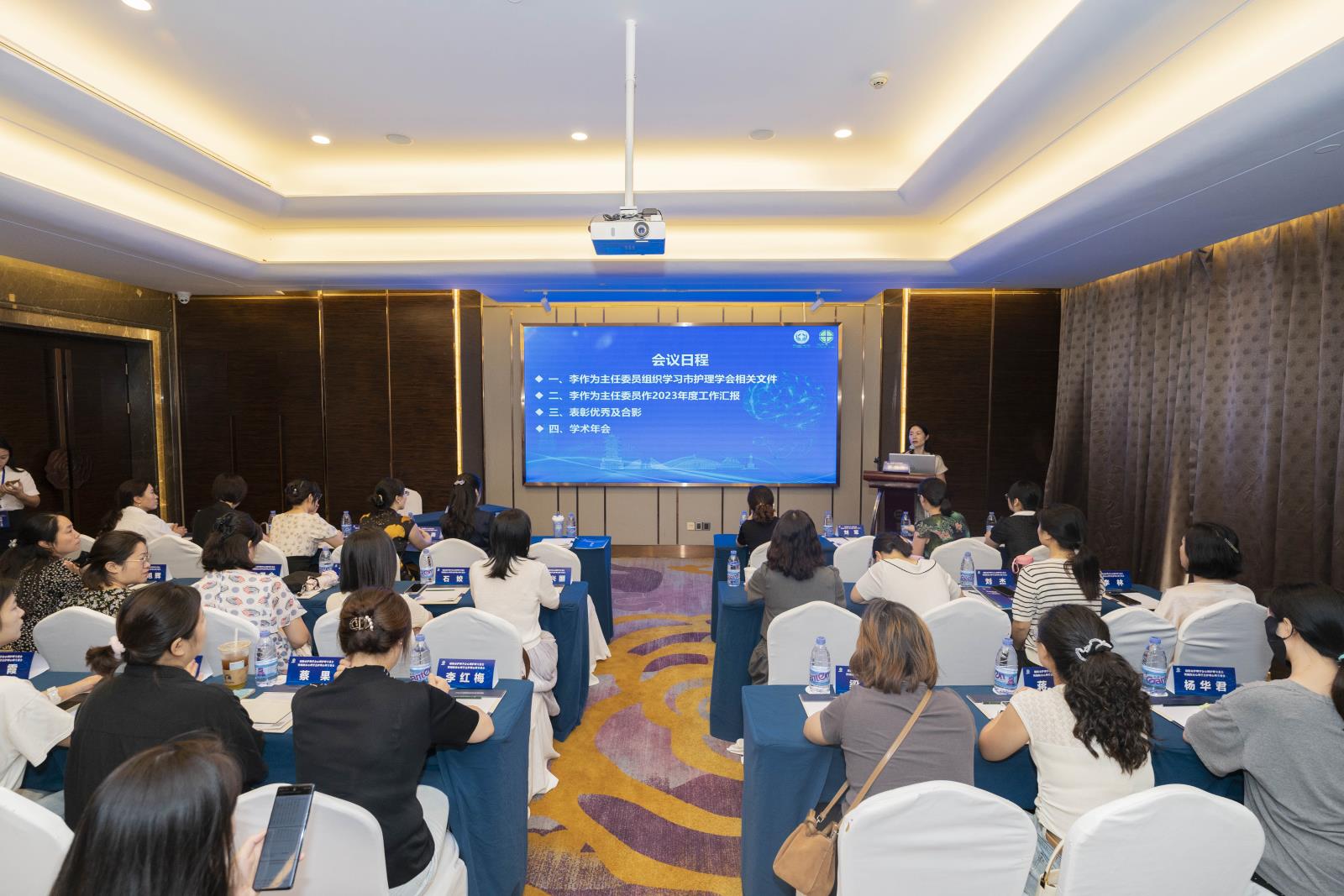 M3A09937.jpg M3A09937.jpg