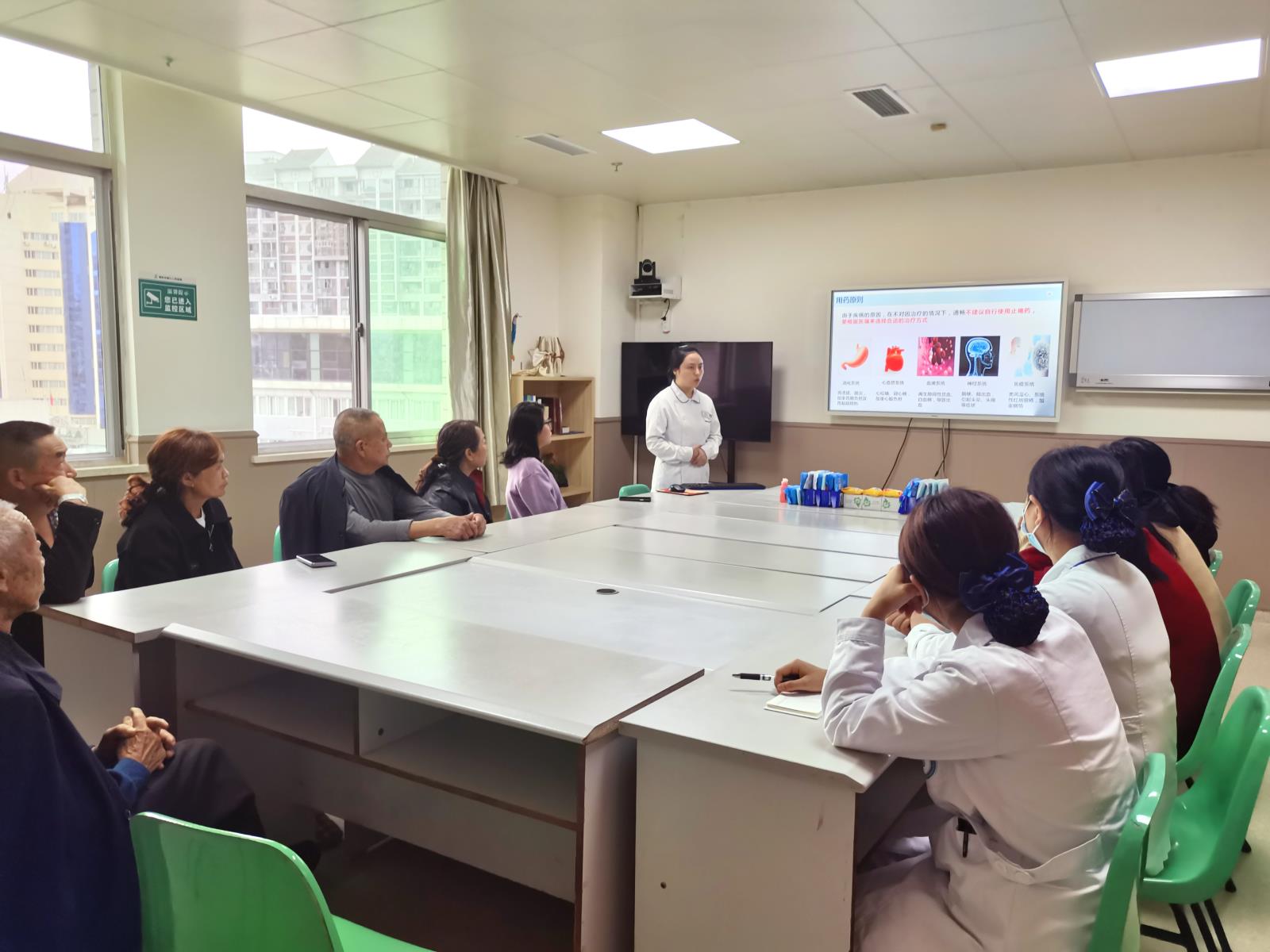 0378655910f2dcd00b1fa6272229ae1.jpg 0378655910f2dcd00b1fa6272229ae1.jpg