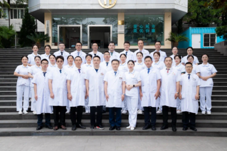 专家坐诊家门口 | 疼痛科·脊柱外科谭兵博士1月3日起坐诊高新院区