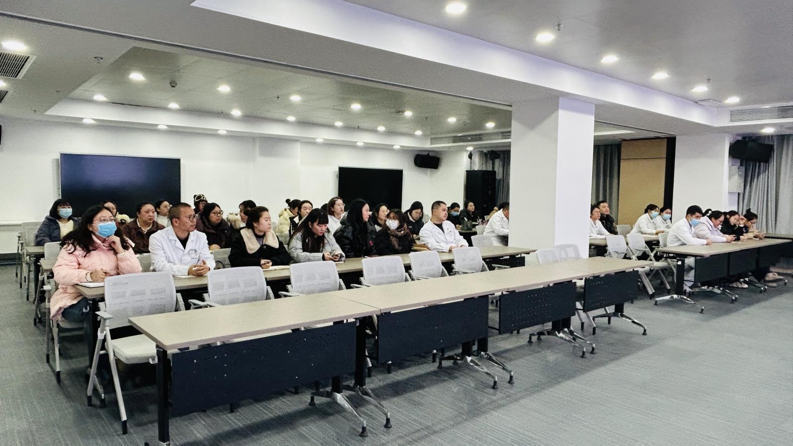 634bafd995b1f85522d1c60bee12565.jpg 634bafd995b1f85522d1c60bee12565.jpg